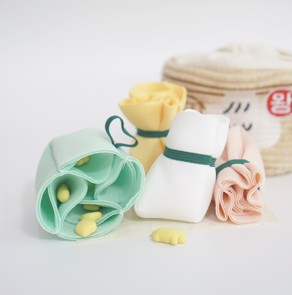 Little Soup Dumplings Dog Nosework Toy
