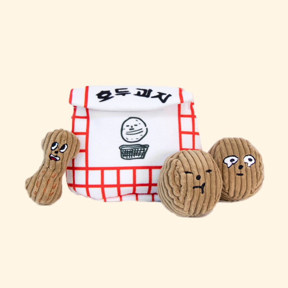 Little Peanuts Plush Toy Set